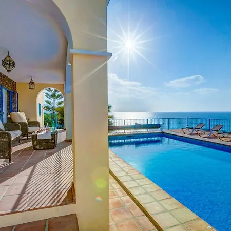 Ladera Mar By *